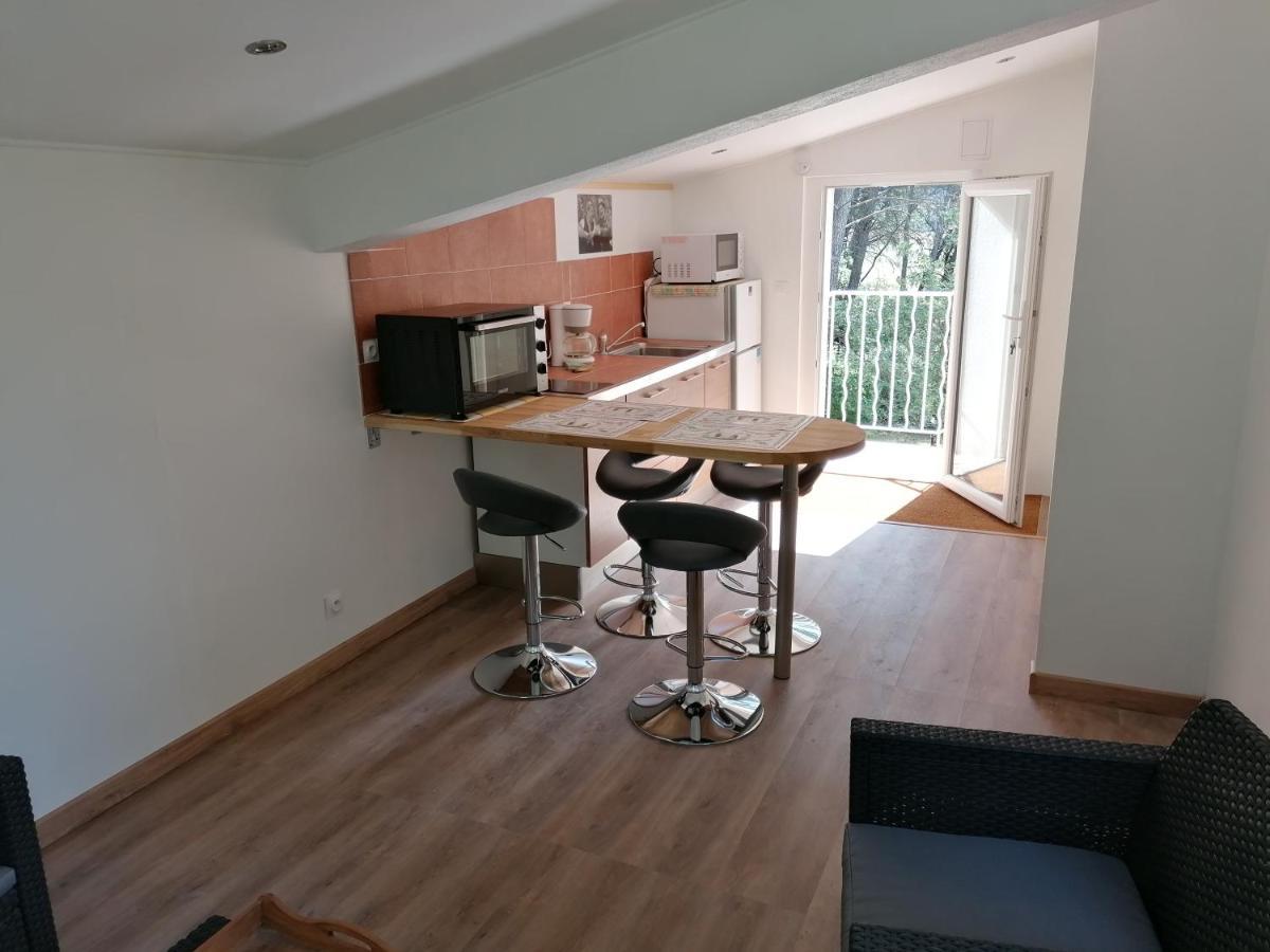 Le Clos Zinou Lambesc Extérieur photo